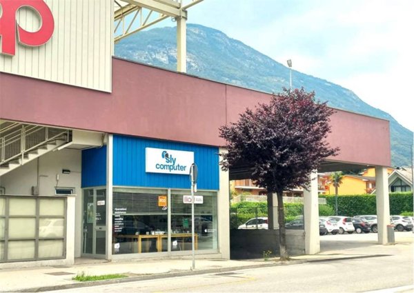 negozio in affitto a Domodossola in zona Corte