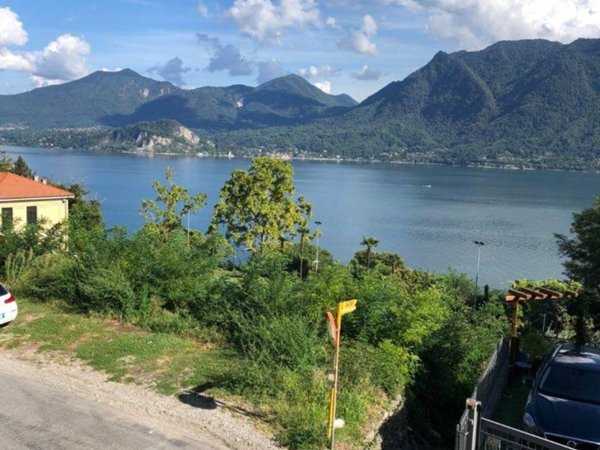 appartamento in affitto a Ghiffa in zona Susello