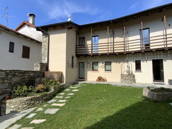 appartamento in affitto a Gignese in zona Nocco