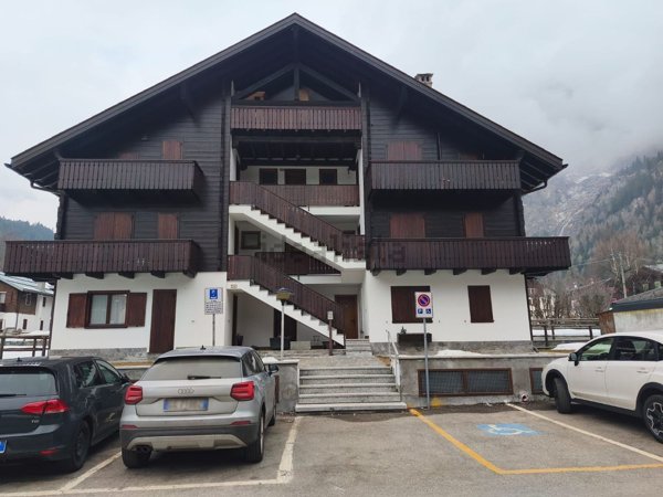 appartamento in affitto a Macugnaga in zona Staffa