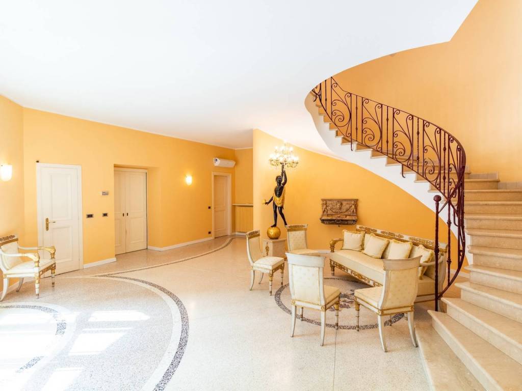 casa indipendente in affitto a Stresa