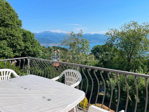 appartamento in affitto a Stresa in zona Magognino