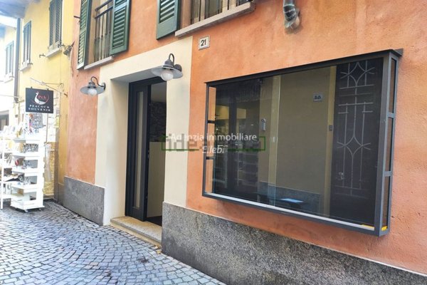 locale commerciale in affitto a Stresa