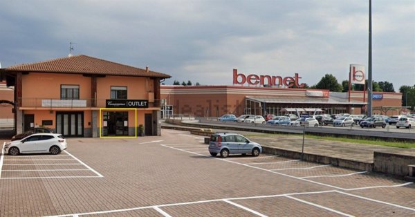 negozio in affitto a Stresa