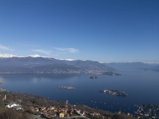 casa indipendente in affitto a Stresa in zona Levo