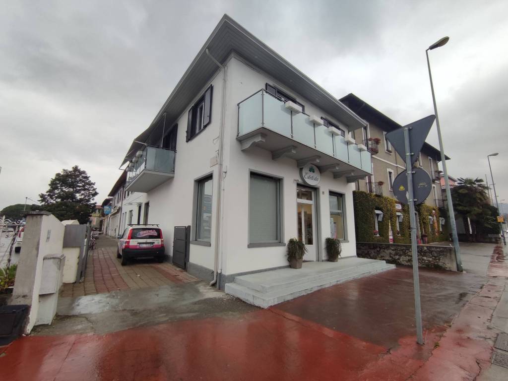 negozio in affitto a Verbania in zona Pallanza
