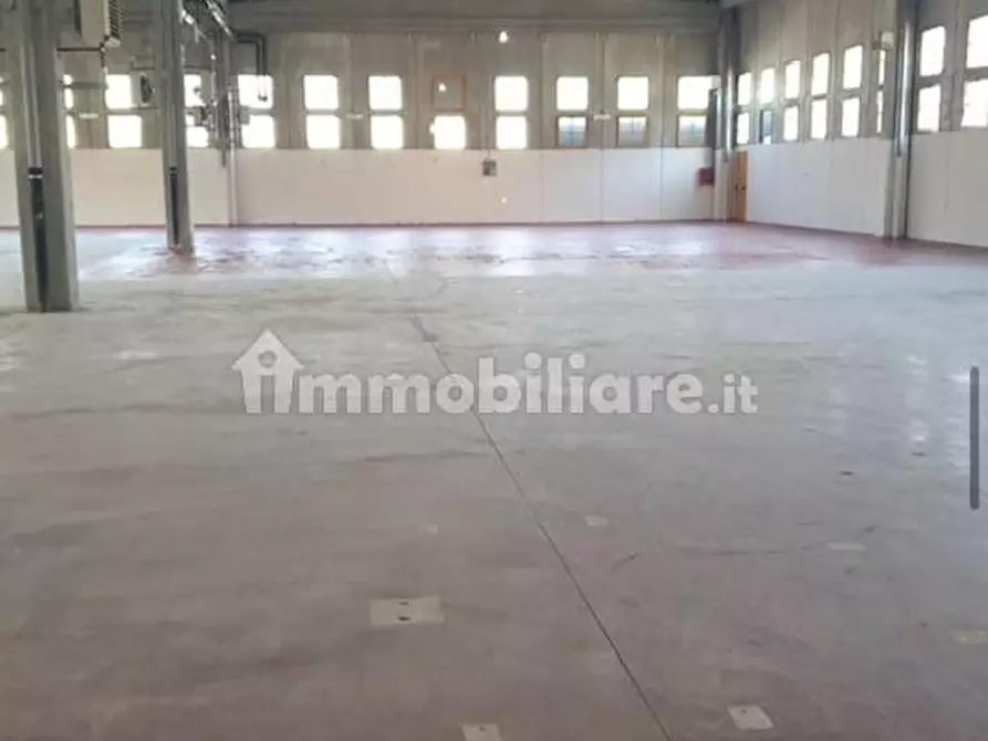 capannone in affitto a Verbania in zona Fondotoce