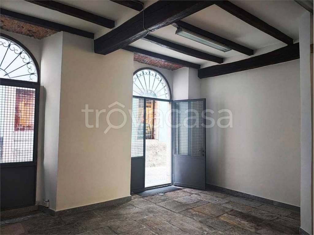 appartamento in affitto a Verbania in zona Intra