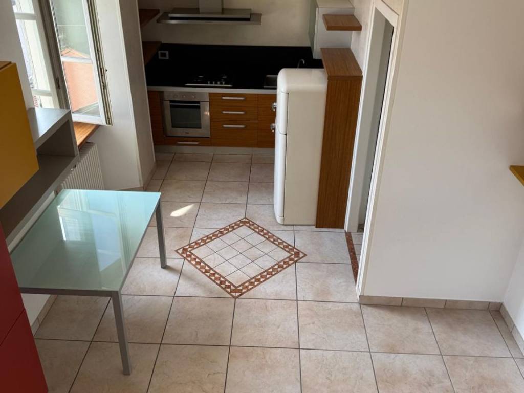 appartamento in affitto a Verbania in zona Intra