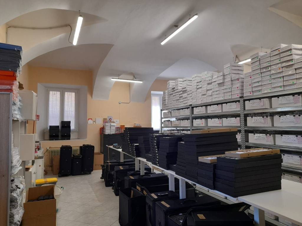 ufficio in affitto a Verbania in zona Intra