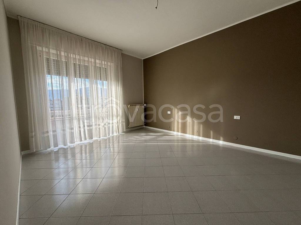 appartamento in affitto a Verbania in zona Intra