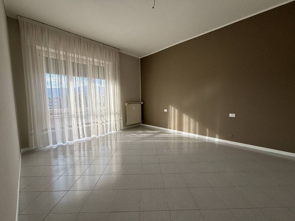 appartamento in affitto a Verbania in zona Intra