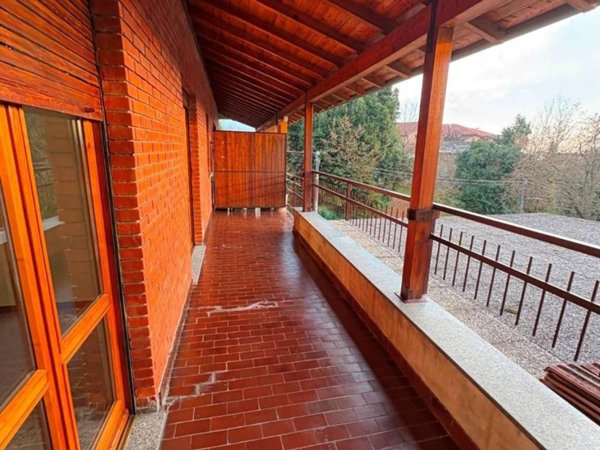 appartamento in affitto a Verbania in zona Intra