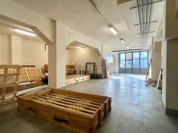 ufficio in affitto a Verbania in zona Intra