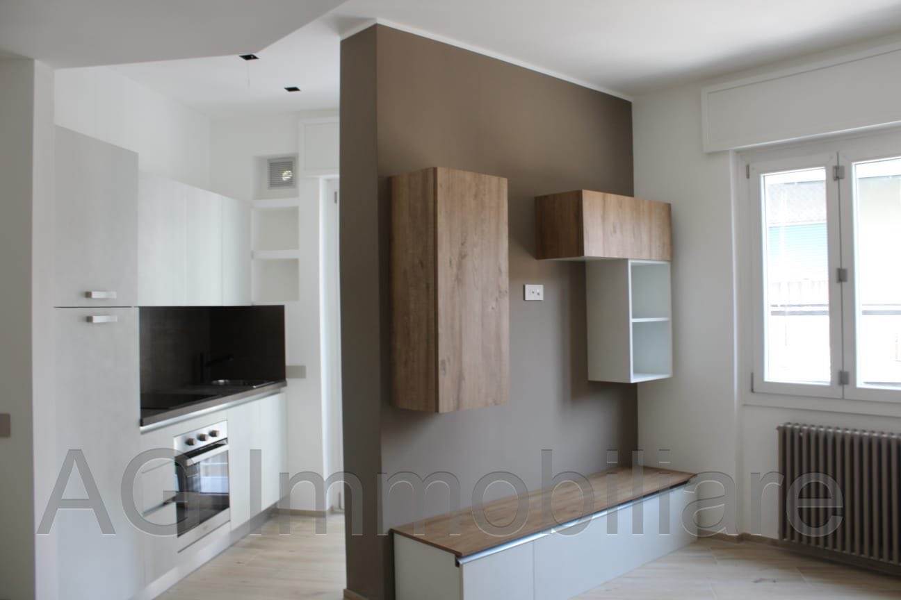 appartamento in affitto a Verbania in zona Intra