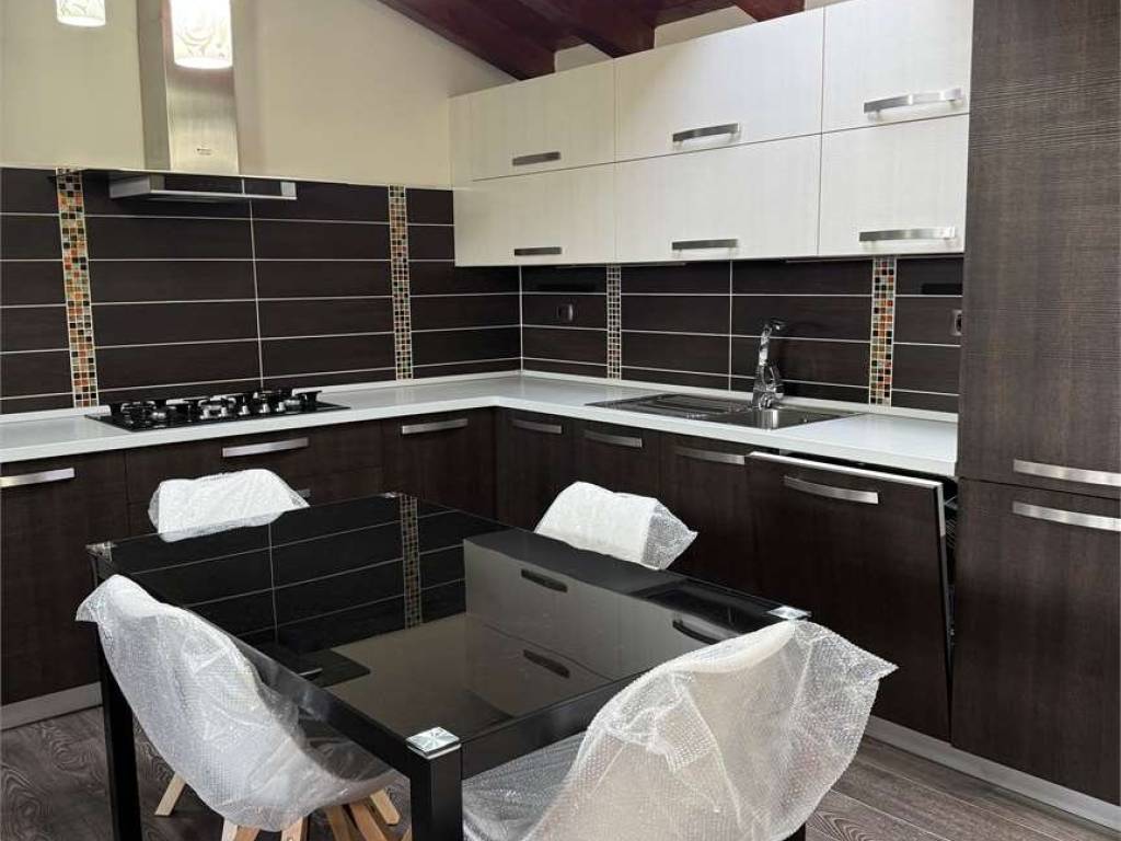 appartamento in affitto a Verbania in zona Trobaso