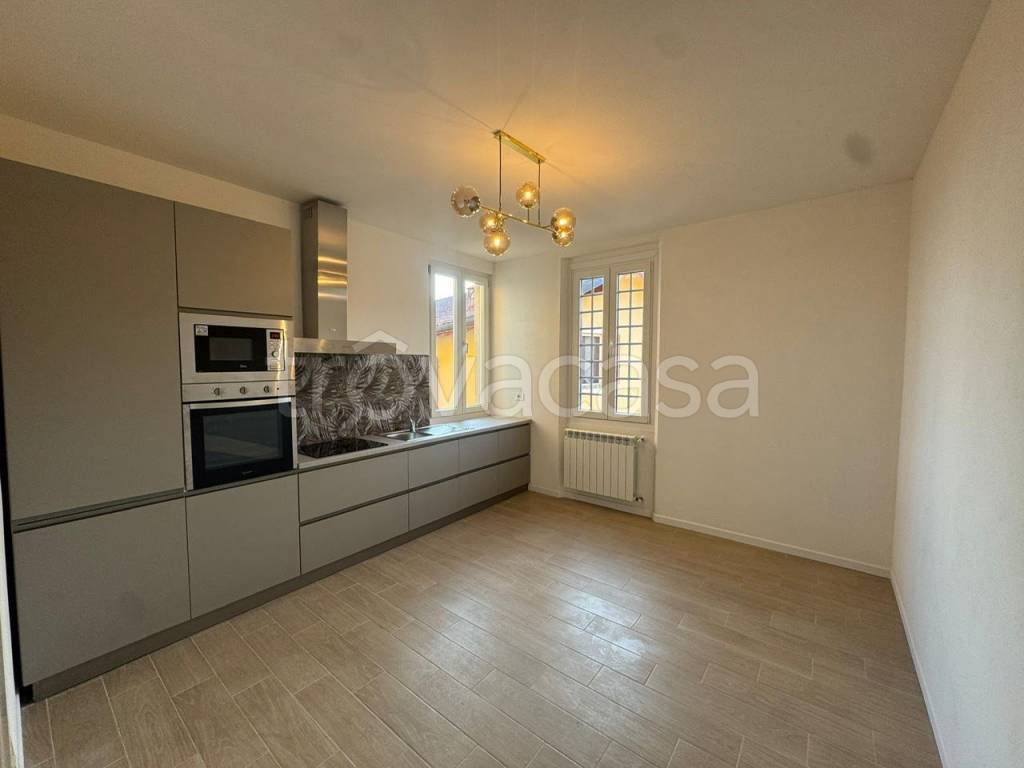 appartamento in affitto a Verbania in zona Intra