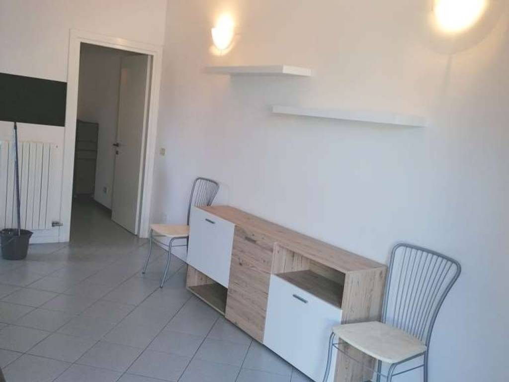 appartamento in affitto a Verbania in zona Intra