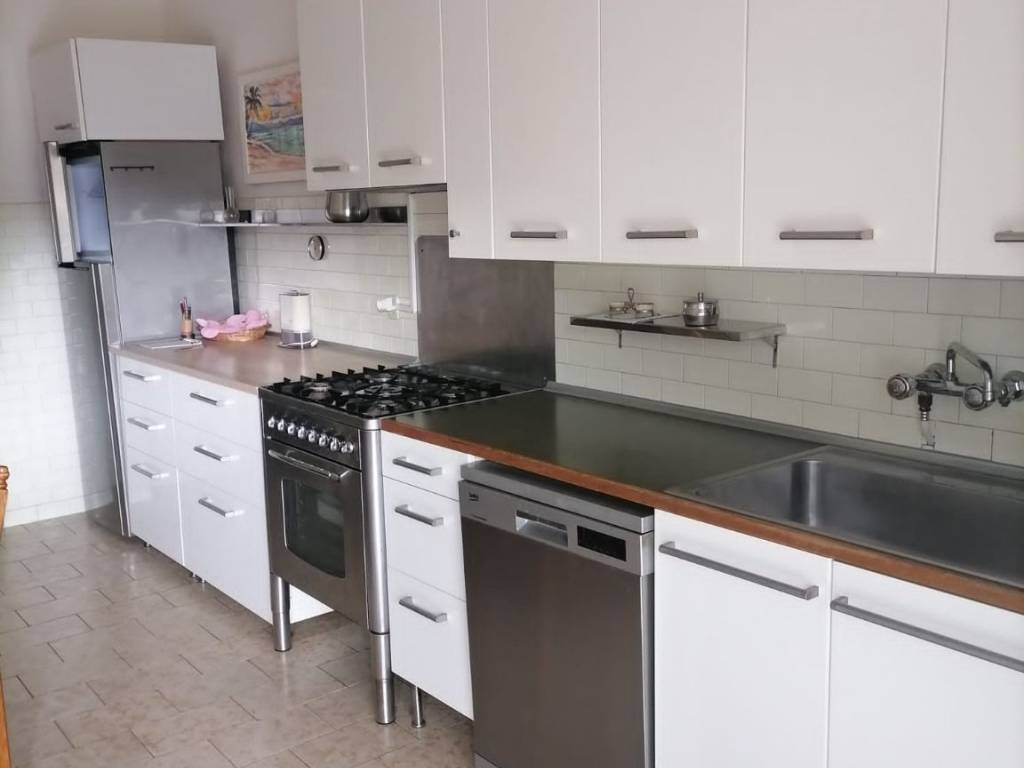 appartamento in affitto a Verbania in zona Intra