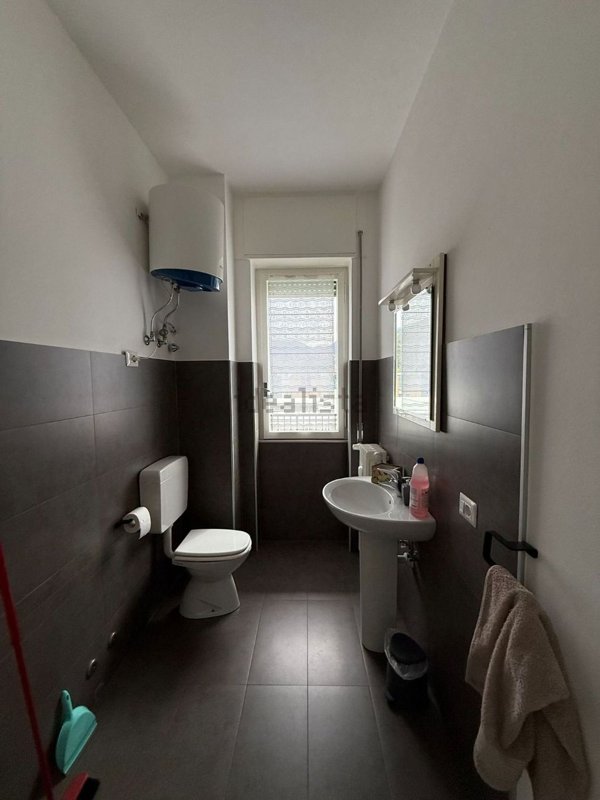 ufficio in affitto a Verbania in zona Pallanza