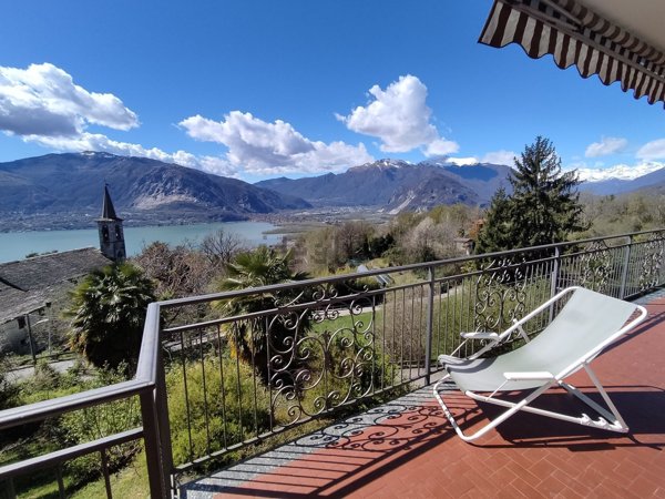 casa indipendente in affitto a Verbania in zona Cavandone