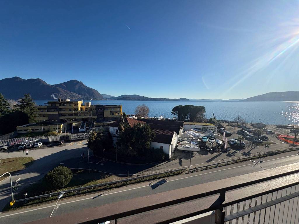 appartamento in affitto a Verbania in zona Sant'Anna