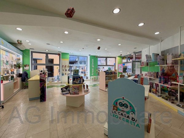 ufficio in affitto a Verbania in zona Intra