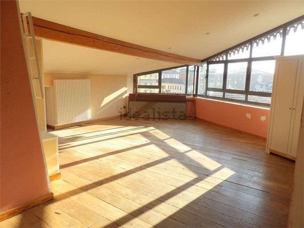 appartamento in affitto a Verbania in zona Intra