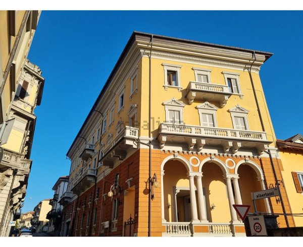appartamento in affitto a Verbania in zona Pallanza
