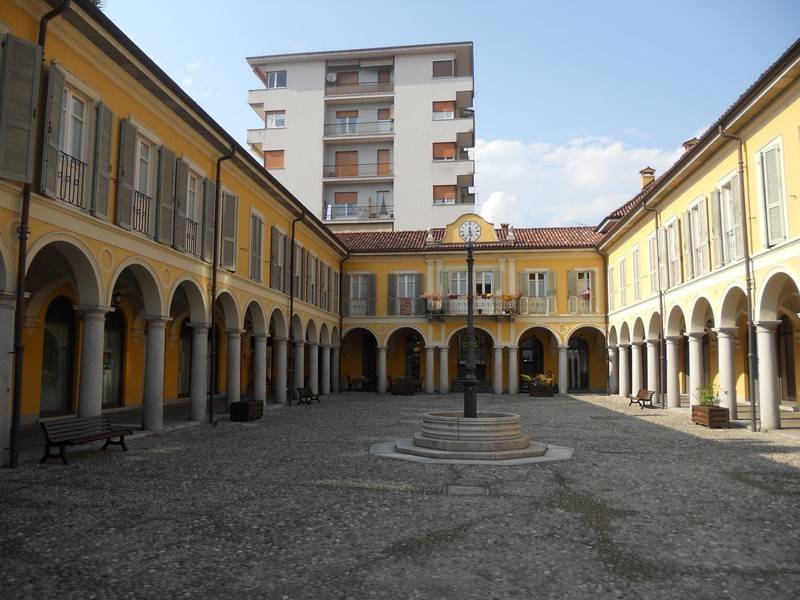 appartamento in affitto a Verbania in zona Pallanza