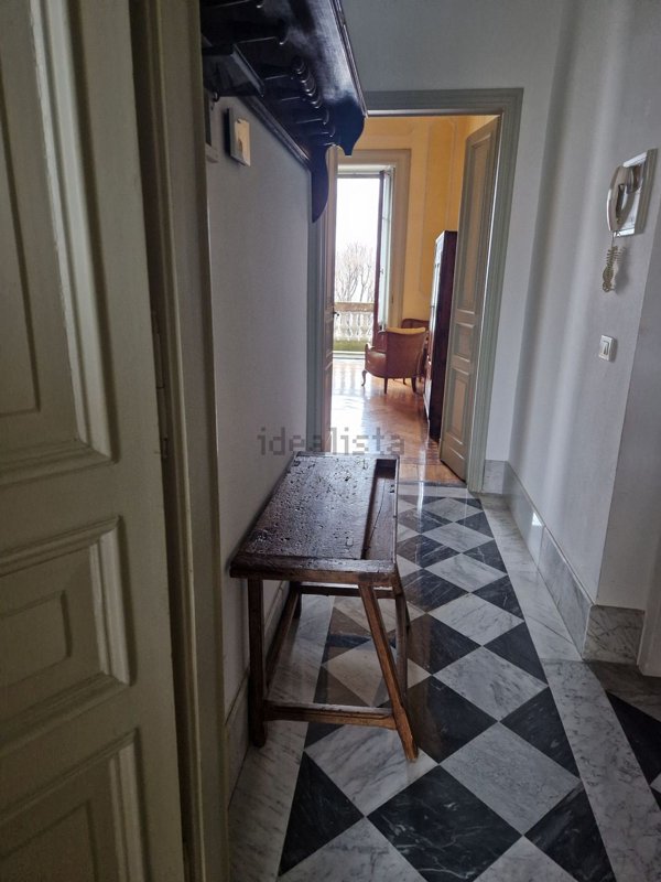 appartamento in affitto a Verbania in zona Suna