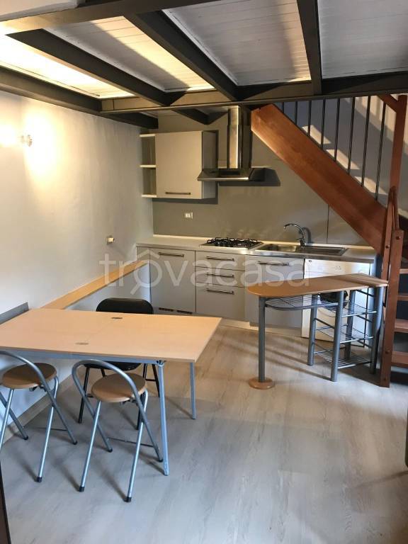 appartamento in affitto a Verbania in zona Intra