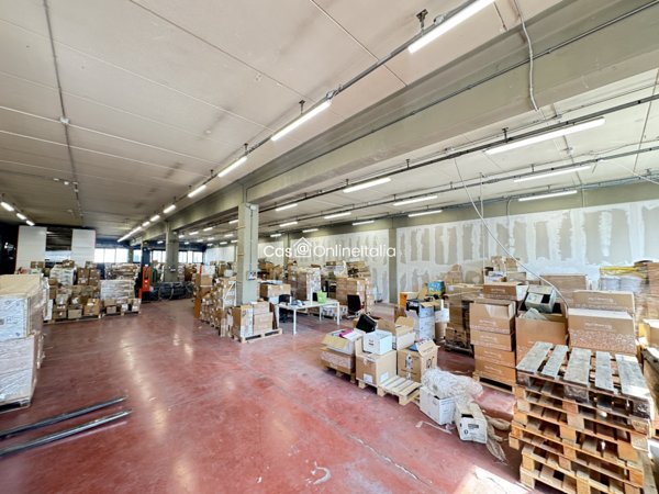 locale commerciale in affitto a Borgomezzavalle