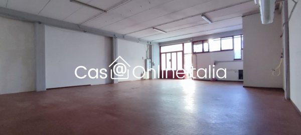 locale commerciale in affitto a Borgomezzavalle