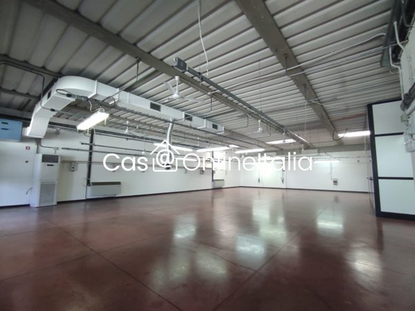locale commerciale in affitto a Borgomezzavalle