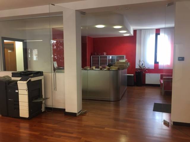 ufficio in affitto ad Agrate Brianza
