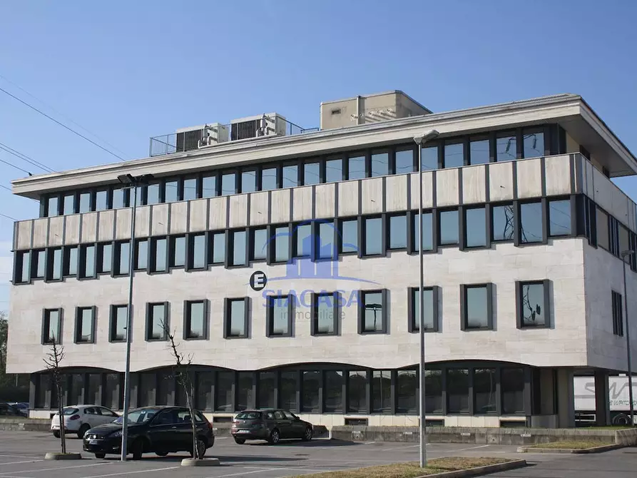 ufficio in affitto ad Agrate Brianza