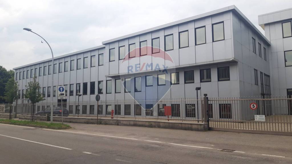 ufficio in affitto ad Agrate Brianza