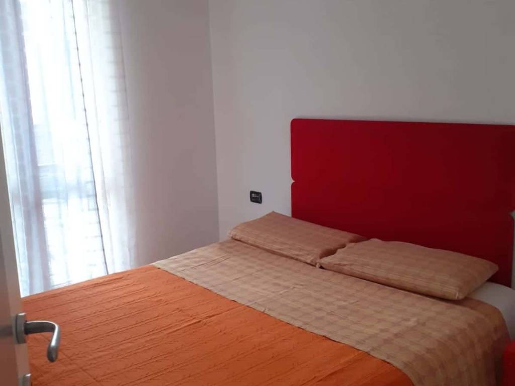 appartamento in affitto ad Agrate Brianza in zona Omate