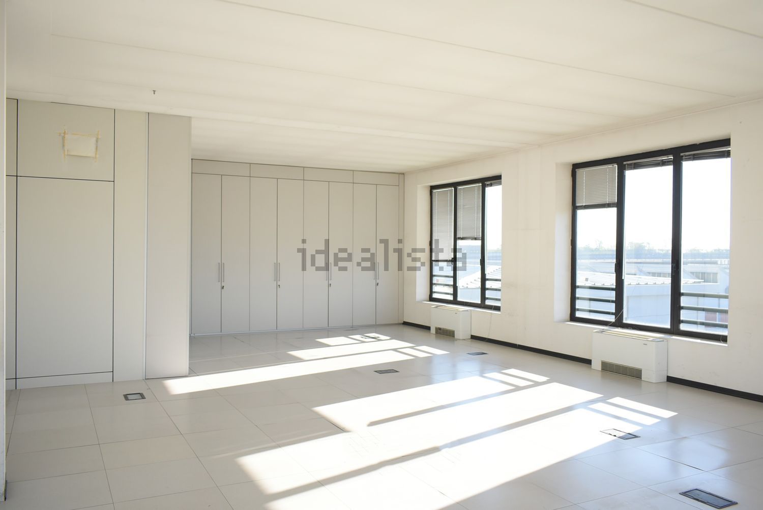 ufficio in affitto ad Agrate Brianza