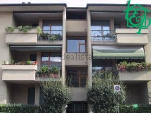 ufficio in affitto ad Agrate Brianza