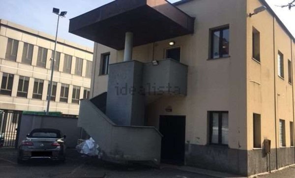 ufficio in affitto ad Agrate Brianza