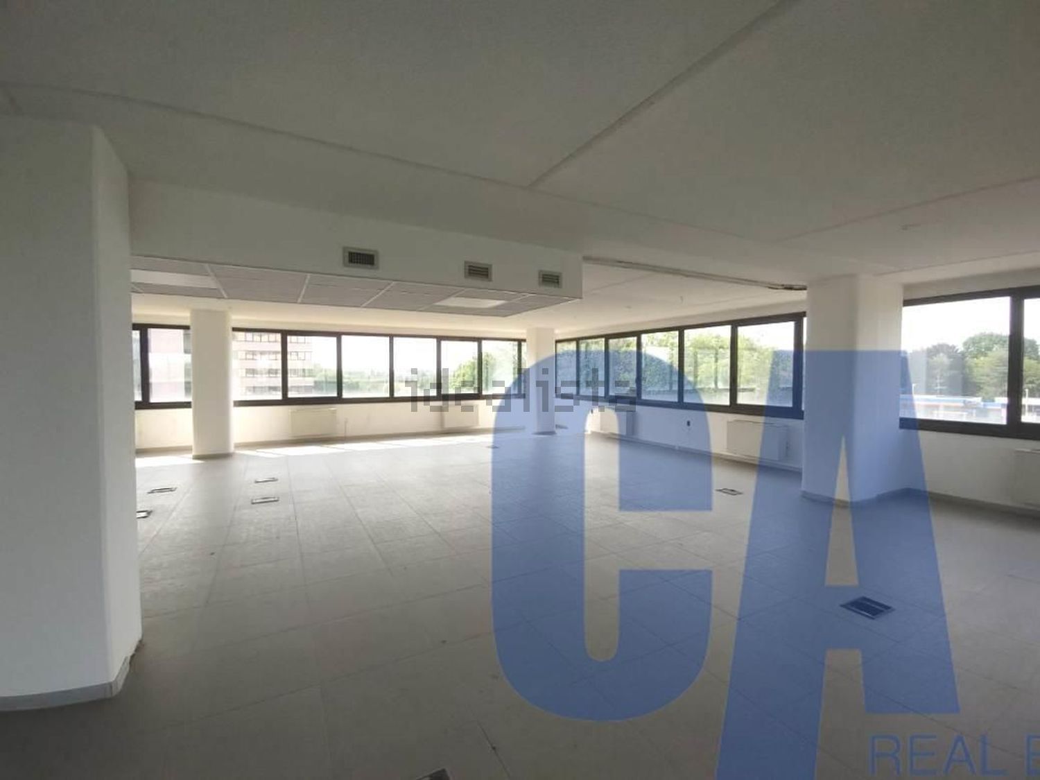 ufficio in affitto ad Agrate Brianza