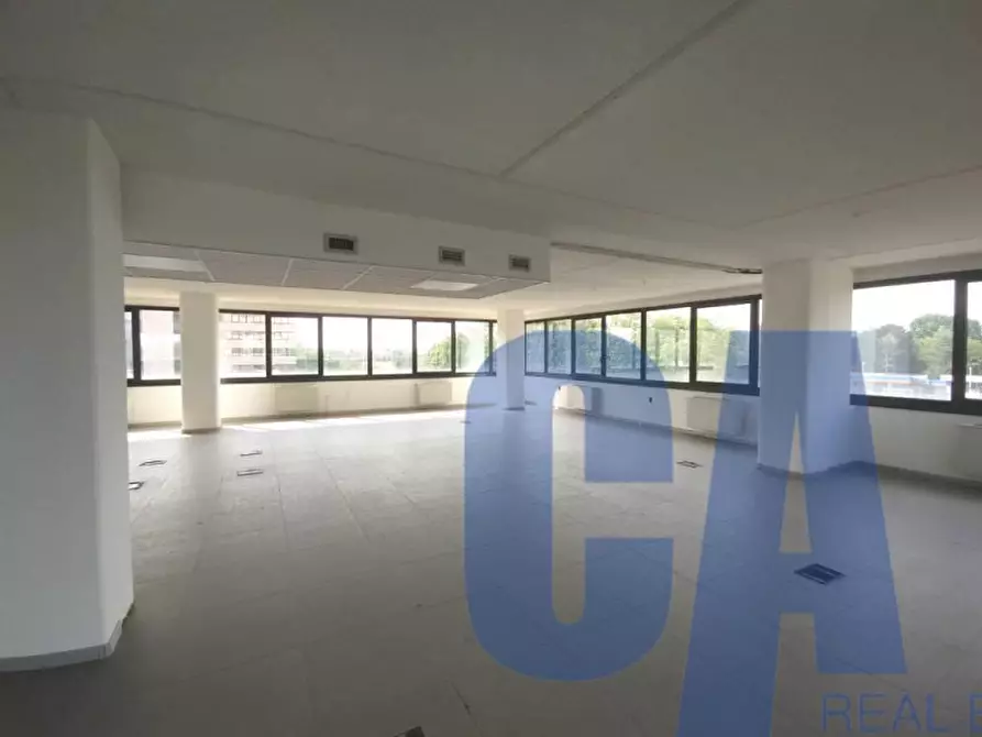 ufficio in affitto ad Agrate Brianza