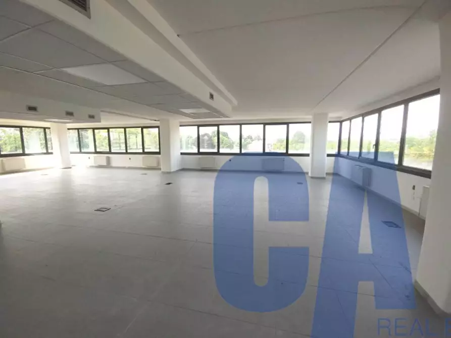 ufficio in affitto ad Agrate Brianza