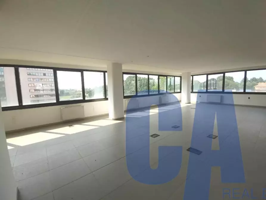 ufficio in affitto ad Agrate Brianza