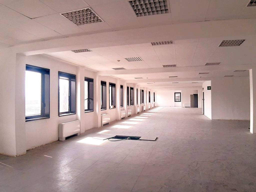 ufficio in affitto ad Agrate Brianza