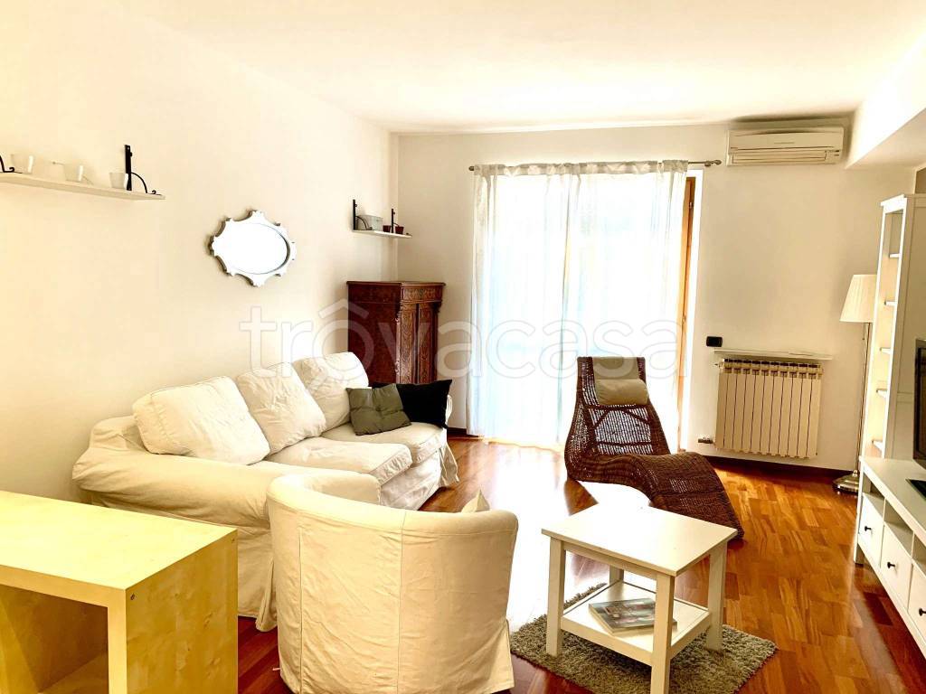 appartamento in affitto ad Agrate Brianza