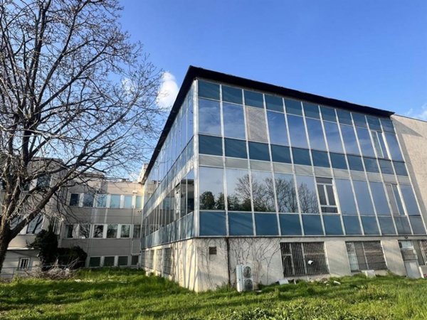 ufficio in affitto ad Agrate Brianza