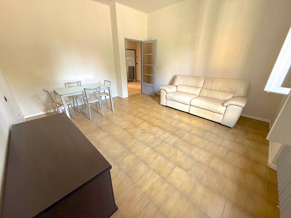 appartamento in affitto ad Albiate